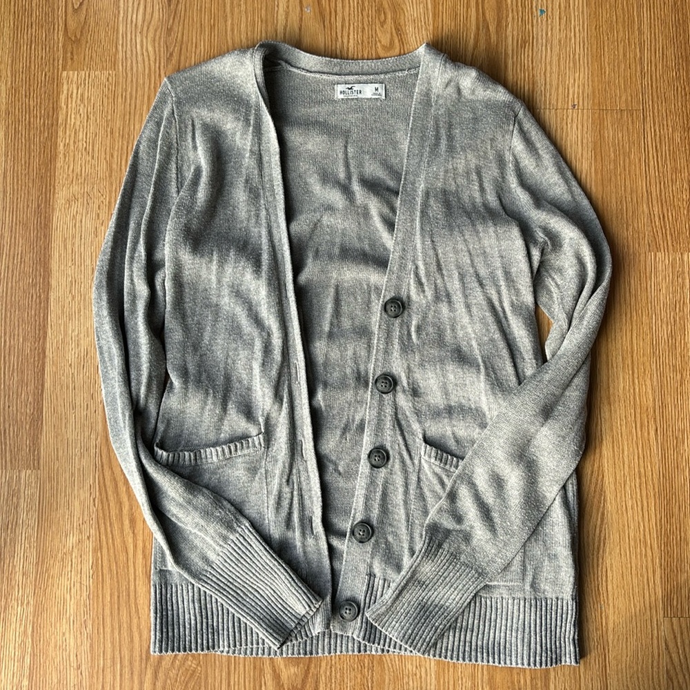 Hollister cardigan